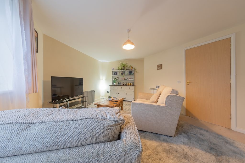 Additional image 3 of 2 bed flat for saleWest Street, Leicester LE9