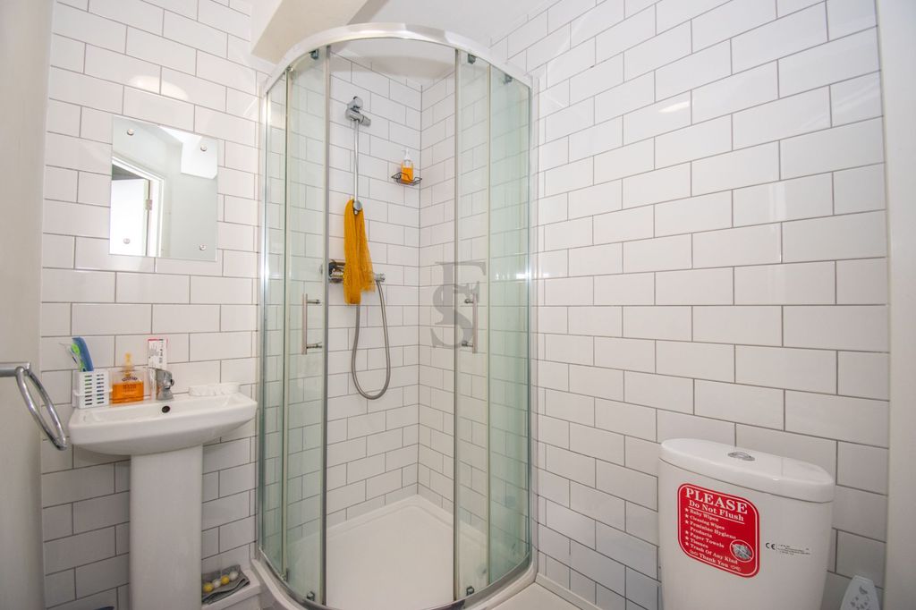 Additional image 4 of 4 bed terraced house for saleUist Walk, Corby NN17