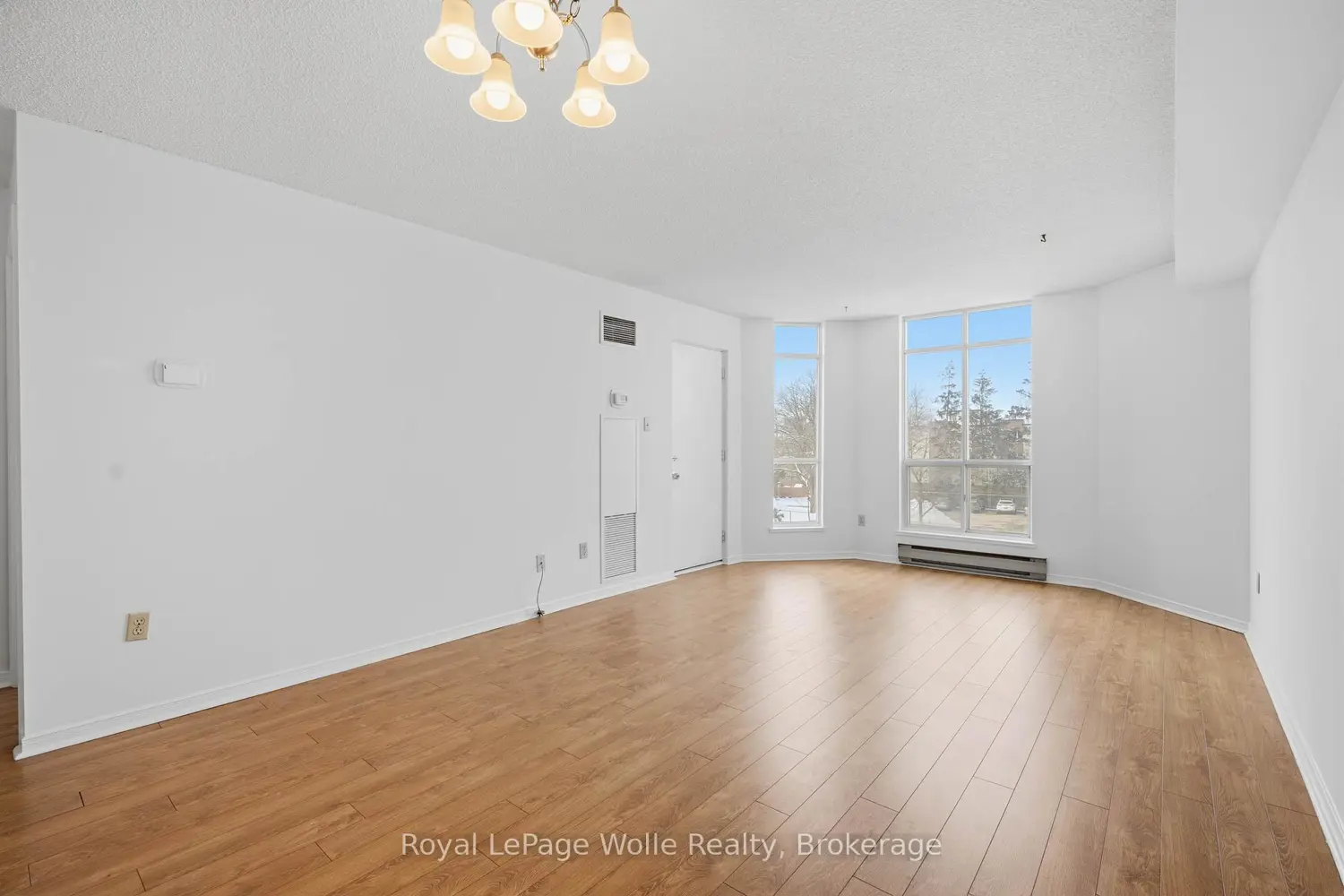 Additional image 4 of 1414 King Street 302