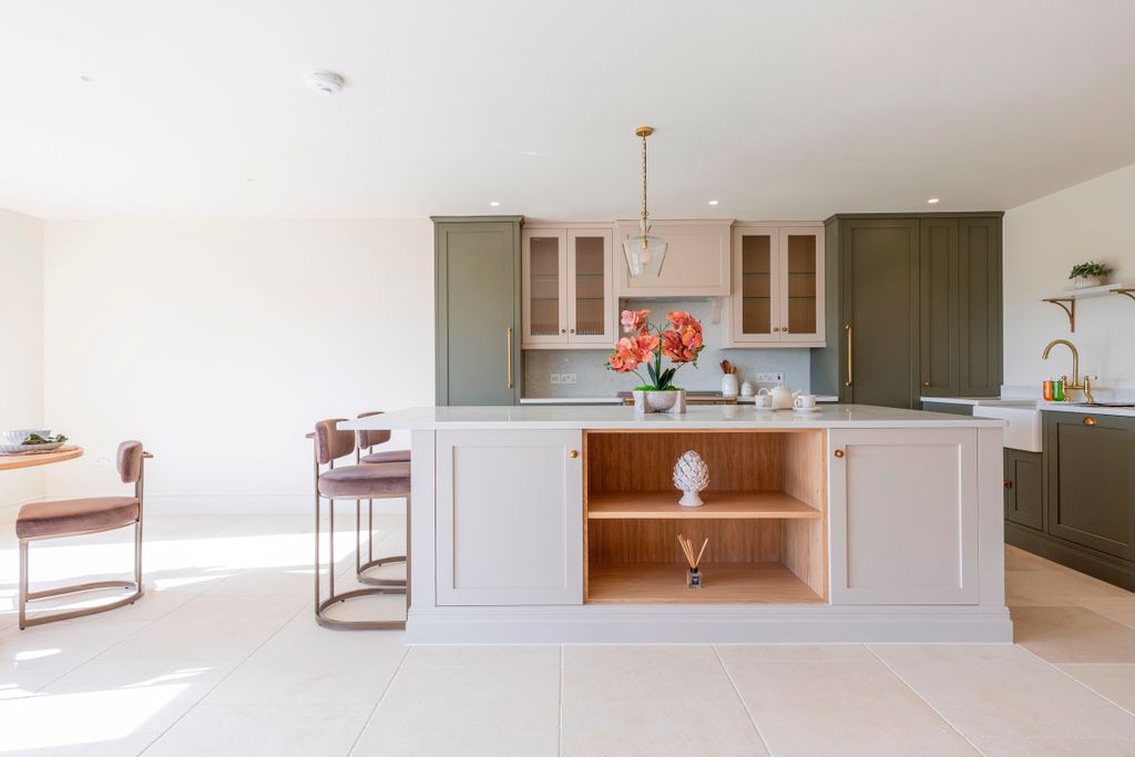 Additional image 11 of 4 bed detached house for saleHorkesley Ridge, Common Mead Lane, Gillingham SP8