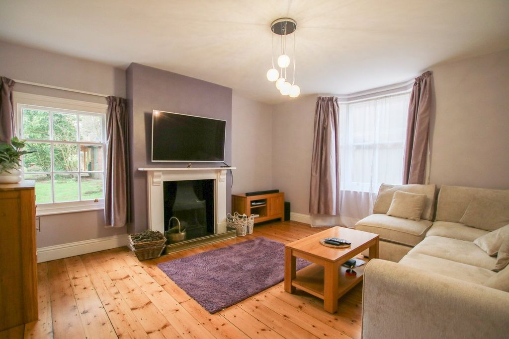 Additional image 15 of 5 bed detached house for saleMilton Road, Wokingham RG40