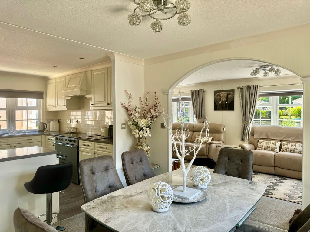 Additional image 9 of 3 bed mobile/park home for saleDevon Oaks Park, Yelverton PL20