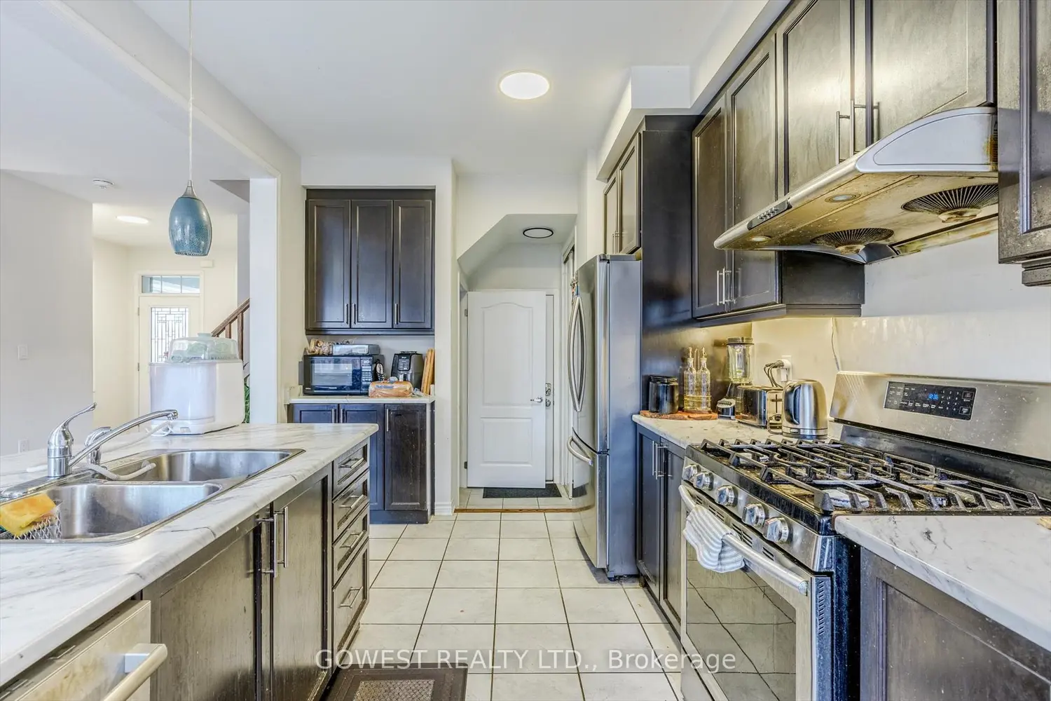 Additional image 8 of 669 Gibson Crescent