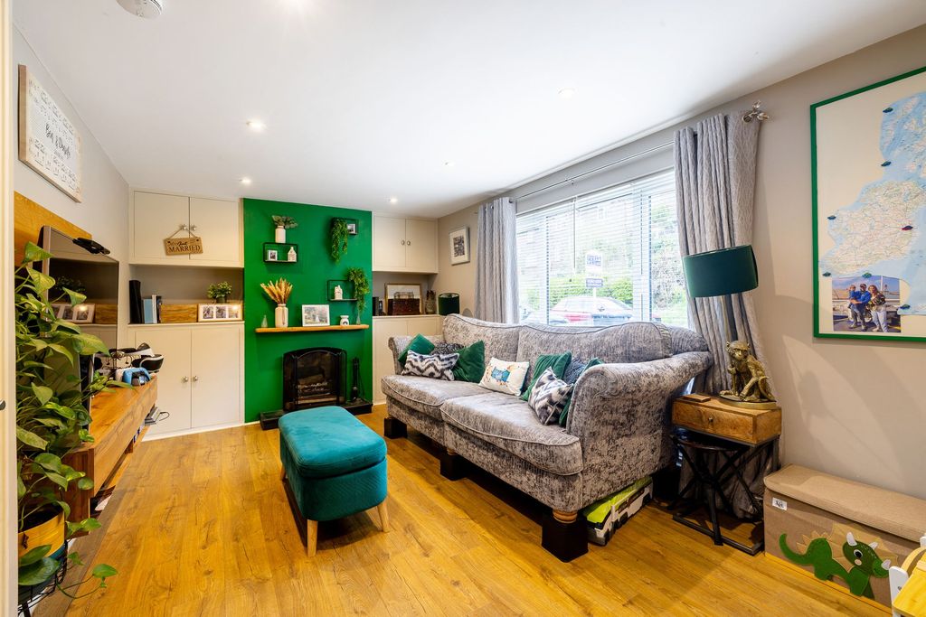 Additional image 5 of 3 bed detached house for saleDownsway, Whyteleafe CR3