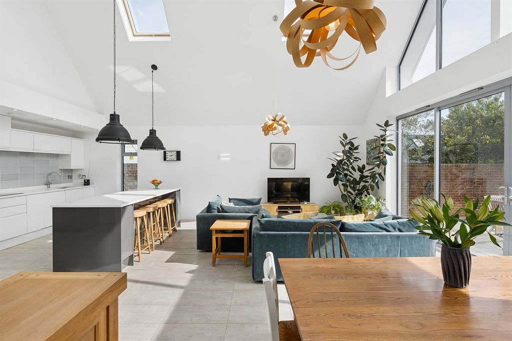 Additional image 10 of 5 bed detached house for saleSt. Annes Road, Tankerton, Whitstable CT5