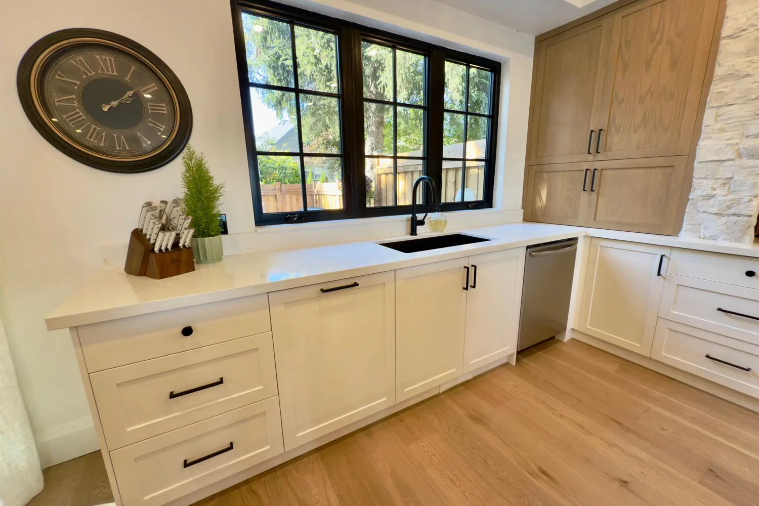 Additional image 9 of 16 Coulcliff Boulevard