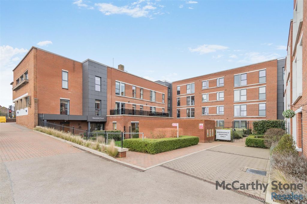 1 bed flat for saleGlenhills Court, Little Glen Road, Glen Parva LE2