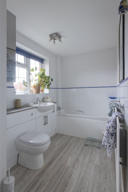 Additional image 18 of 4 bed detached house for saleWakes Close, Dunton Bassett, Lutterworth LE17