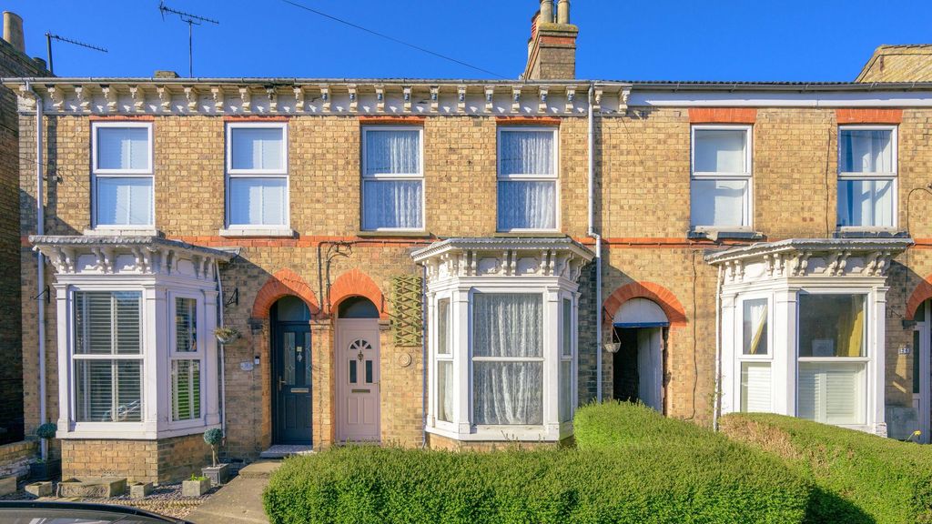 3 bed terraced house for saleHamilton Road, Alford LN13