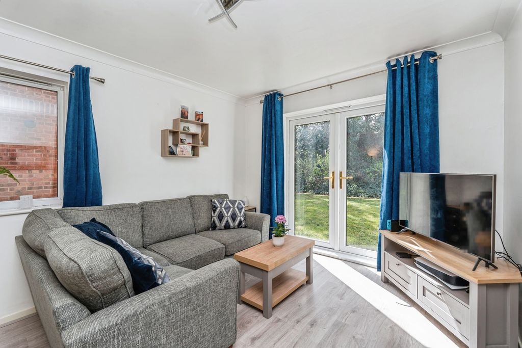 Additional image 5 of 1 bed flat for saleBrunel Road, Redbridge, Southampton SO15