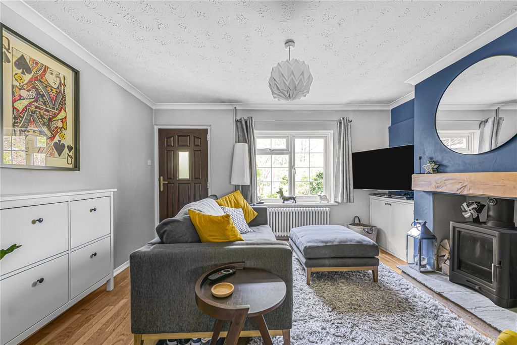 Additional image 3 of 2 bed terraced house for saleVictoria Road, Knaphill, Woking GU21