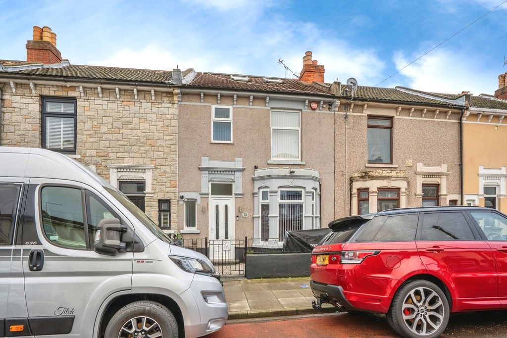 4 bed terraced house for saleMeon Road, Southsea, Hampshire PO4
