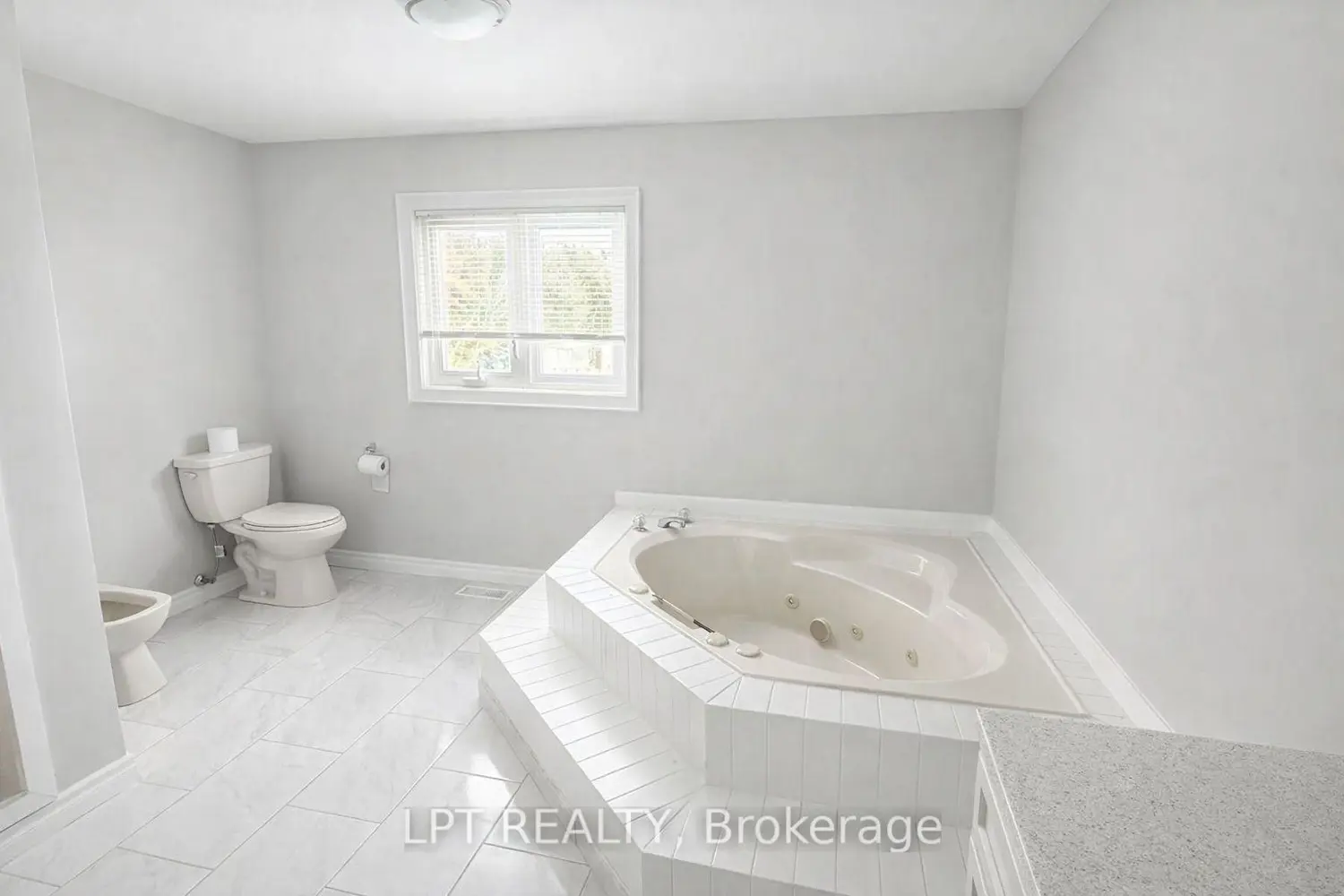 Additional image 8 of 5575 Halls Road