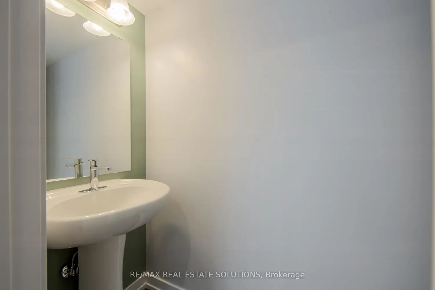 Additional image 8 of 30 Dunsheath Way 512