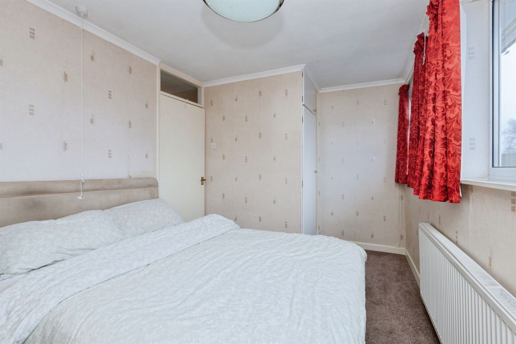 Additional image 9 of 3 bed semi-detached house for saleCawsand Road, Wigston LE18