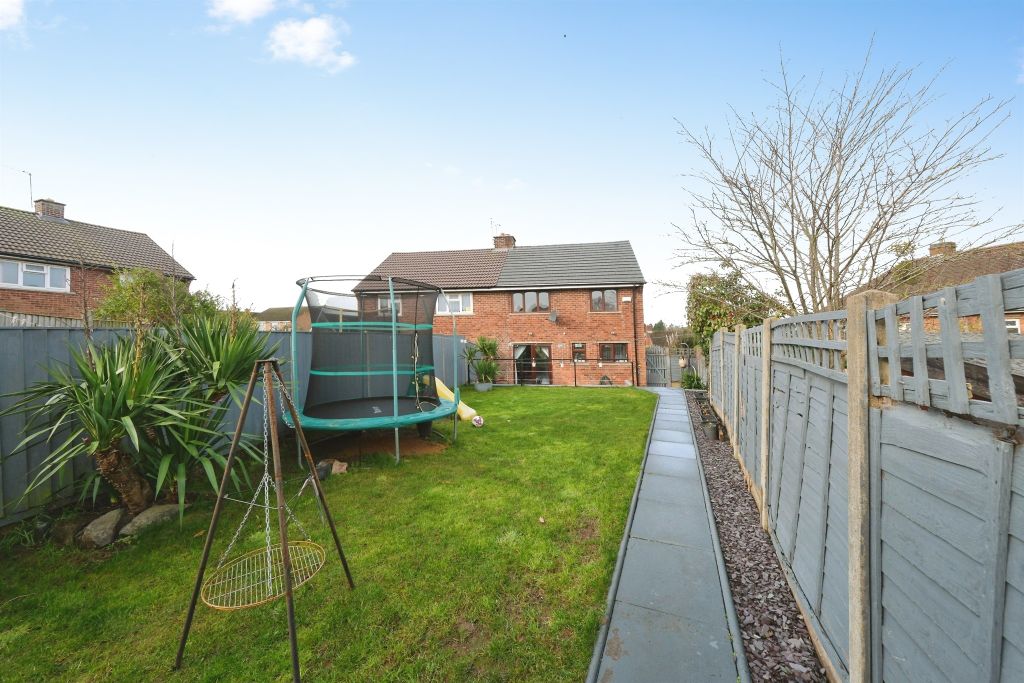 Additional image 12 of 3 bed semi-detached house for saleHallam Fields, Castle Donington, Derby DE74