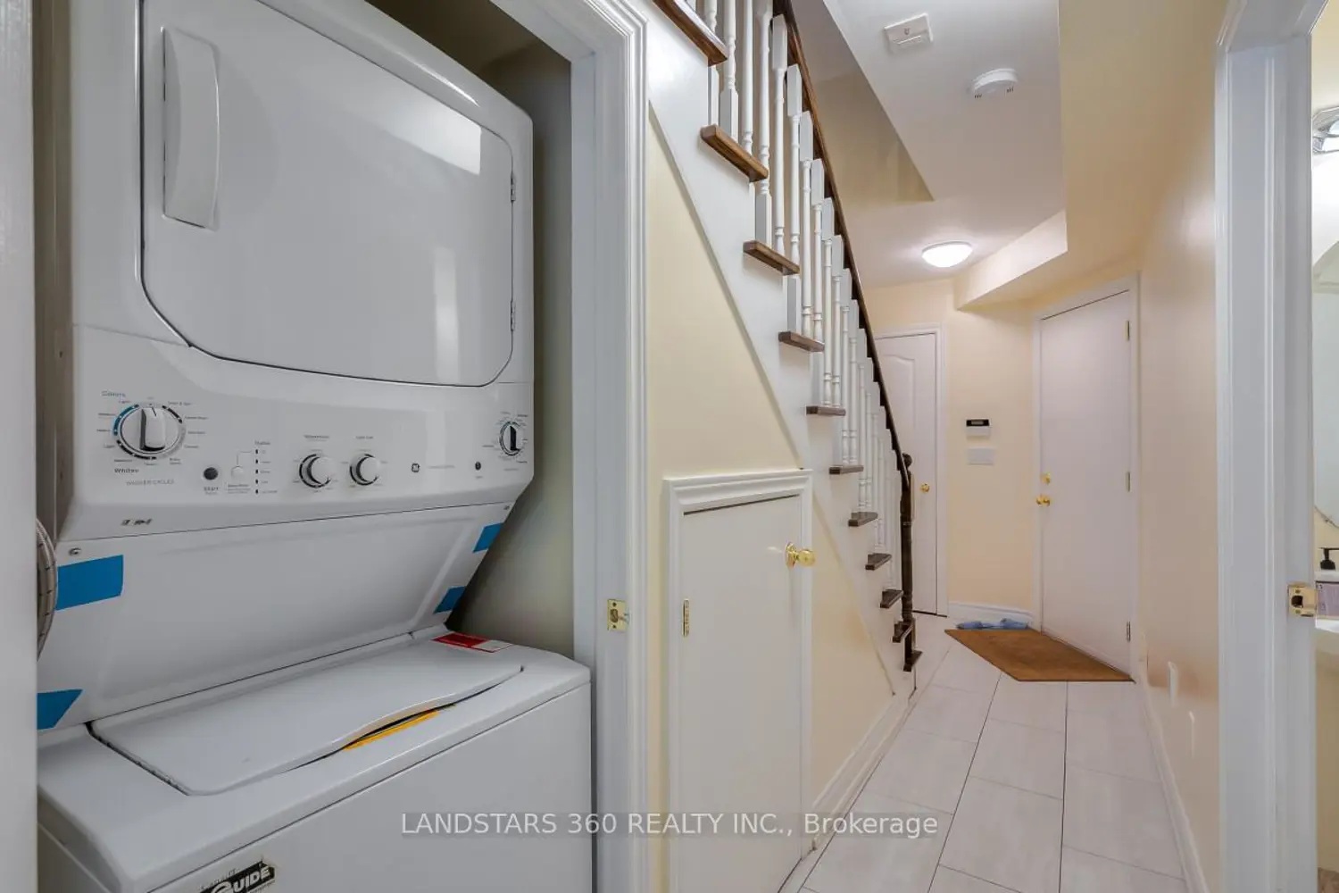 Additional image 19 of 9133 Bayview Avenue 69