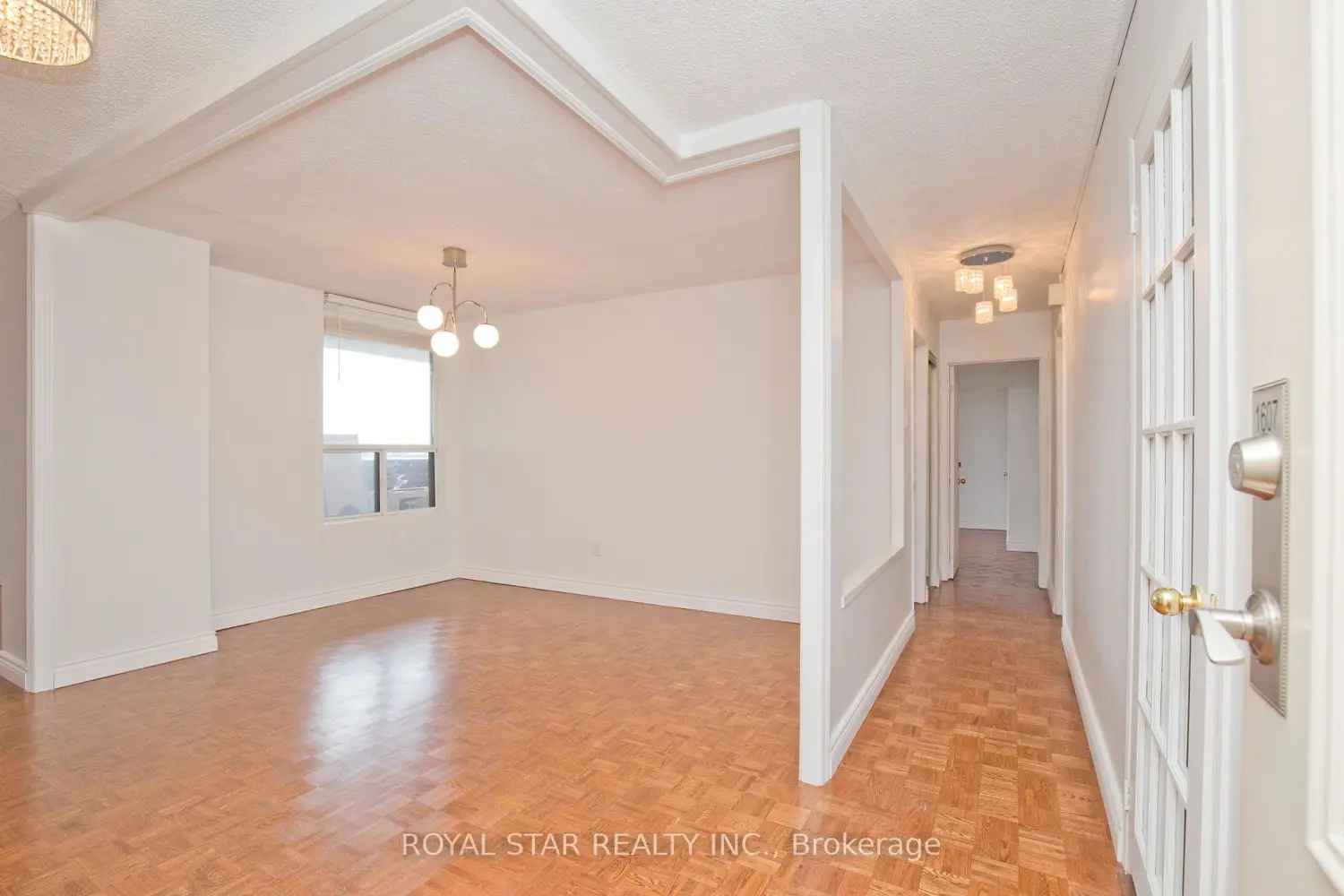 Additional image 2 of 1535 Lakeshore Road 1607