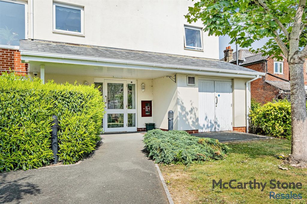 Additional image 36 of 1 bed flat for sale3 Medina Court, Old Westminster Lane, Newport, Isle Of Wight PO30