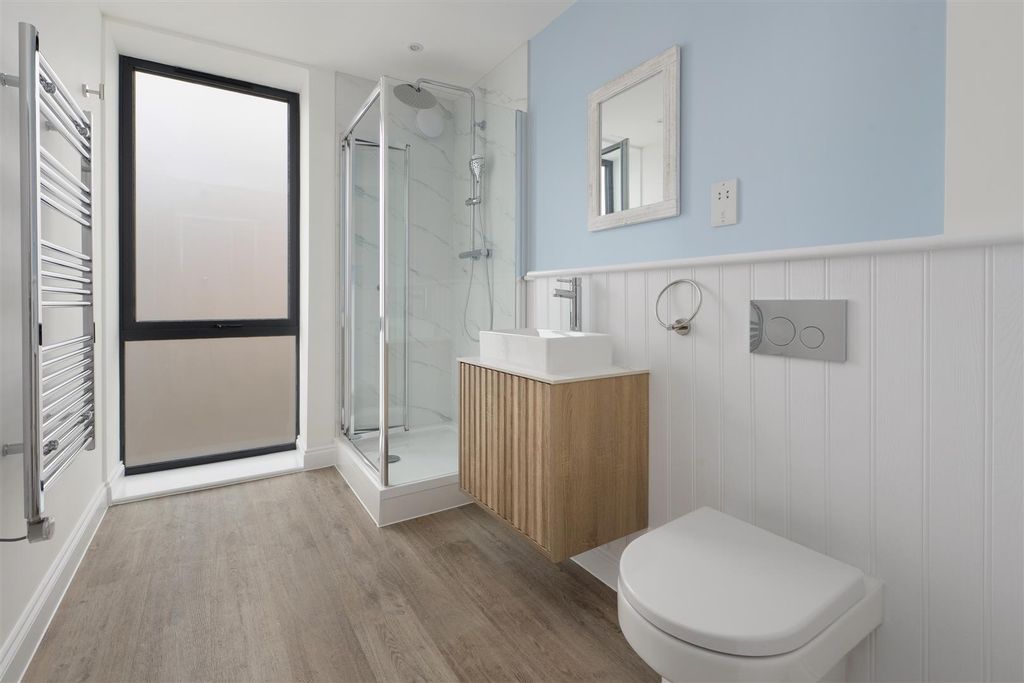 Additional image 15 of 2 bed flat for saleBeach Walk, Whitstable CT5