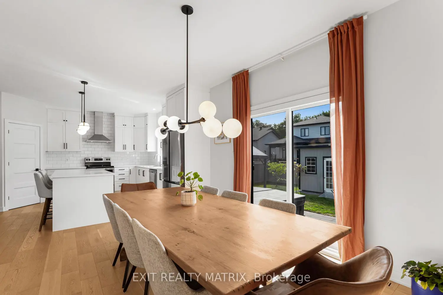 1144 Avignon Street photo 3