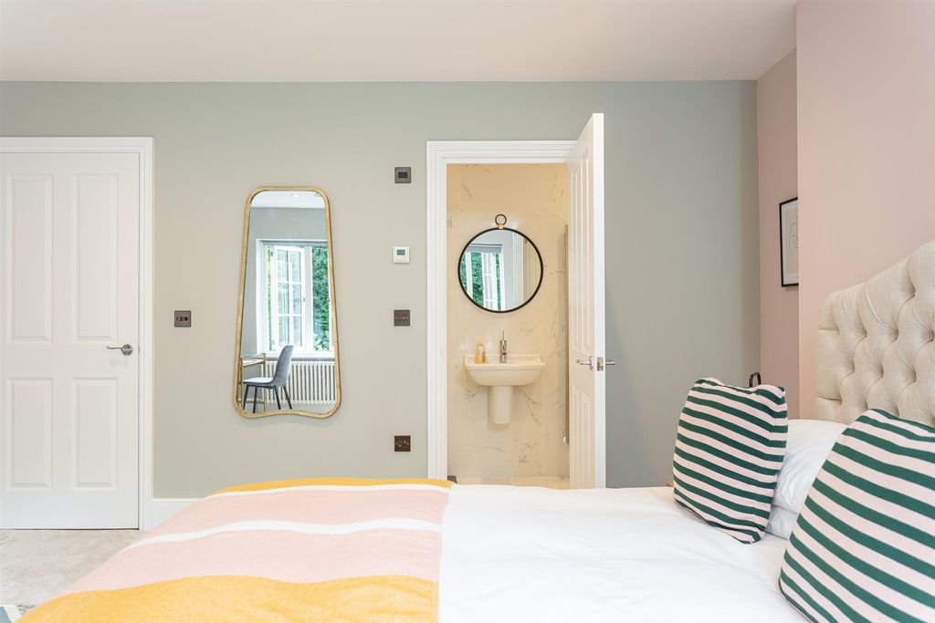 Additional image 24 of 4 bed property for saleLavershot Hall, Windlesham GU20