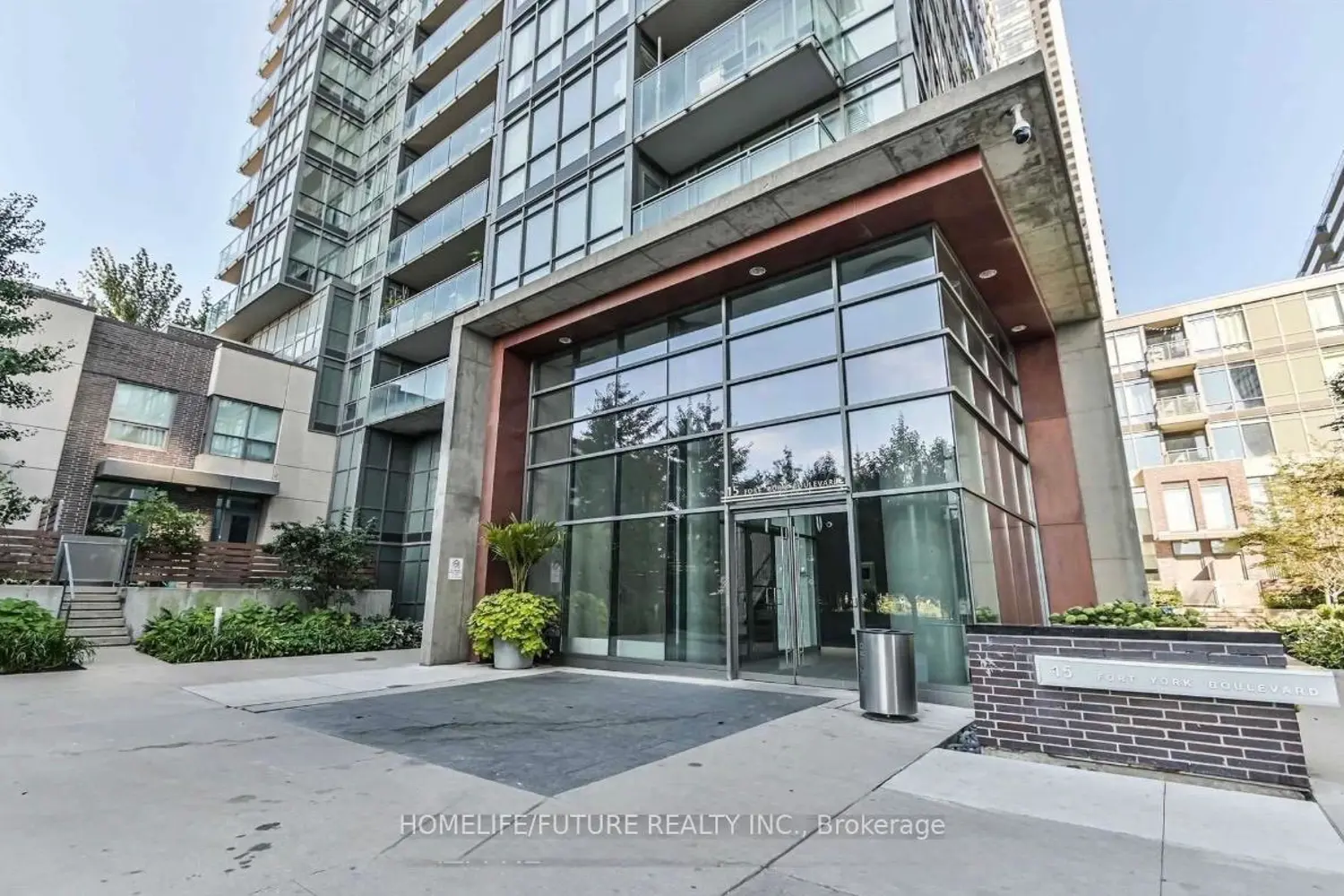 Additional image 3 of 15 Fort York Boulevard 1103