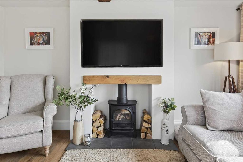 Additional image 8 of 3 bed cottage for saleWalnut Tree Cottage, Corby Road, Cottingham LE16