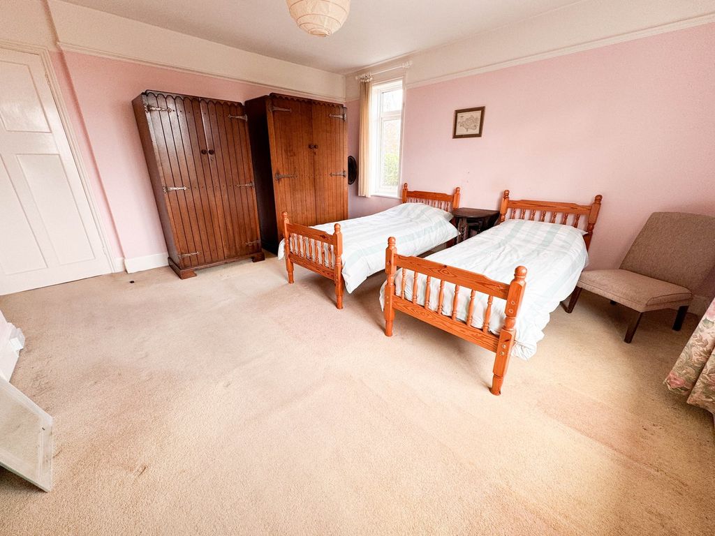 Additional image 13 of 5 bed detached house for saleHighland Road, Wimborne BH21