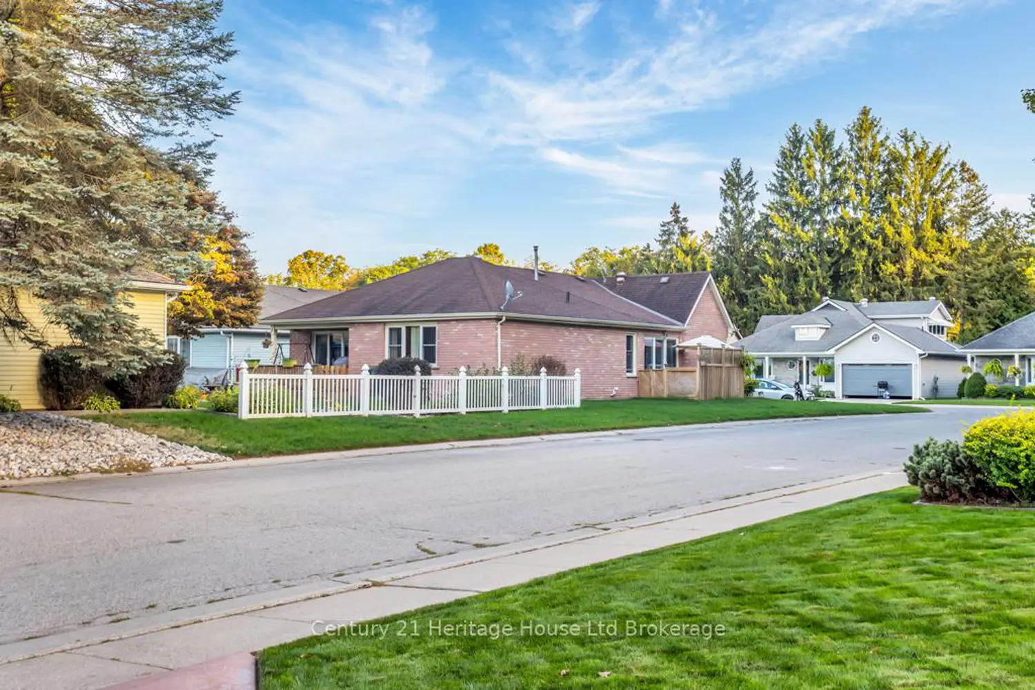 Additional image 19 of 26 Seres Drive