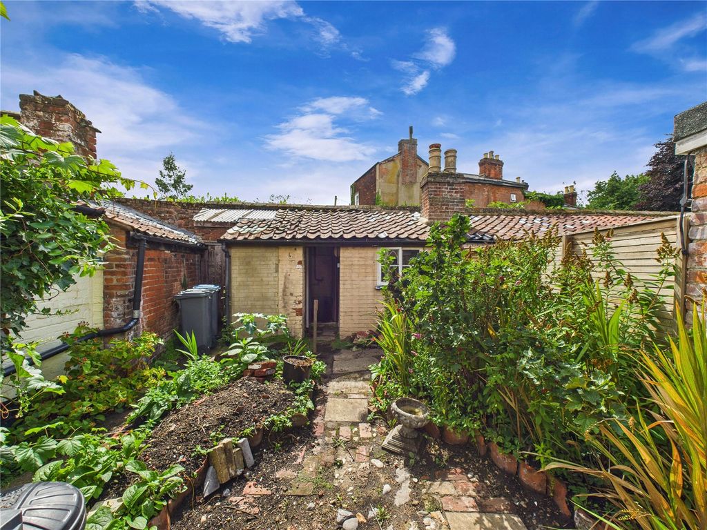 Additional image 12 of 2 bed terraced house for saleBrook Street, Woodbridge, Suffolk IP12