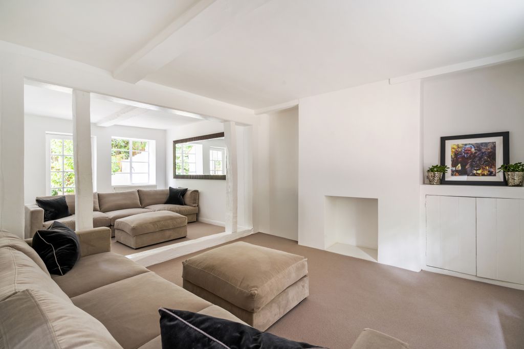 Additional image 3 of 3 bed semi-detached house for saleLondon Road, Windlesham GU20