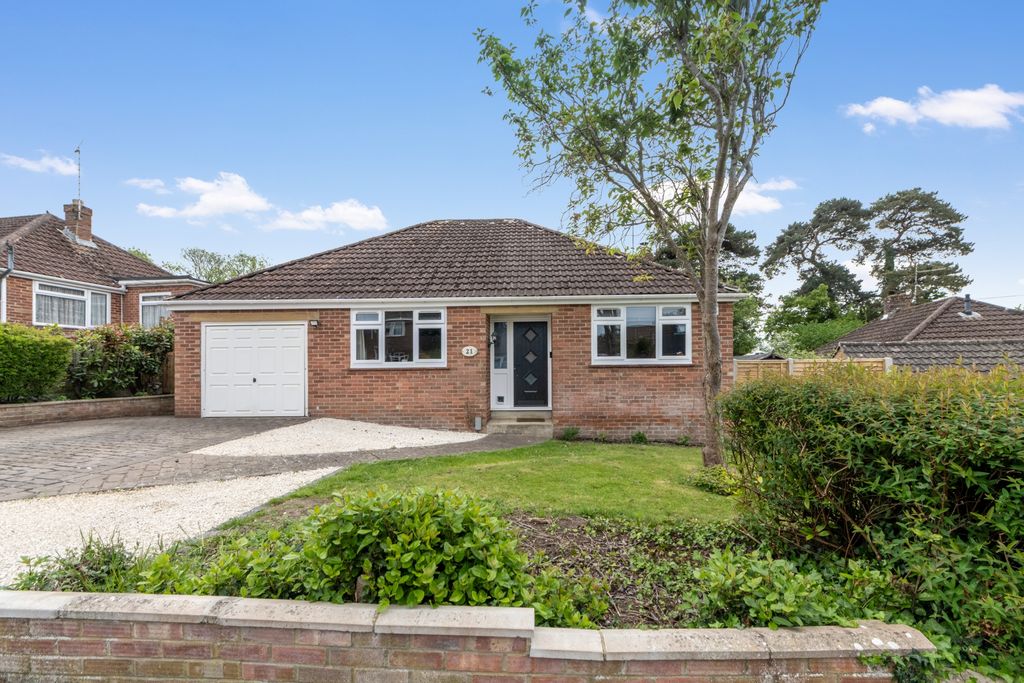3 bed detached house for saleTarratt Road, Yeovil BA20