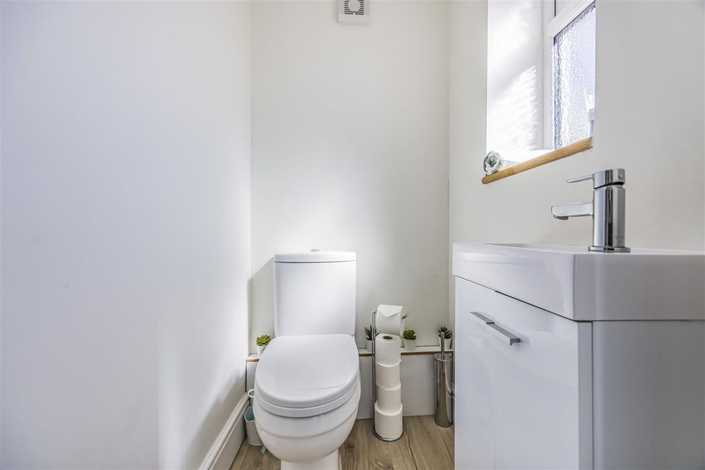 Additional image 9 of 3 bed property for saleKimbolton Road, Portsmouth PO3