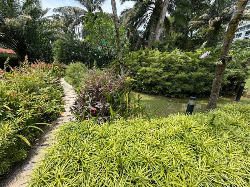 Additional image 16 of White House Park Estate 🌟 Black & White House🌟Huge Garden
