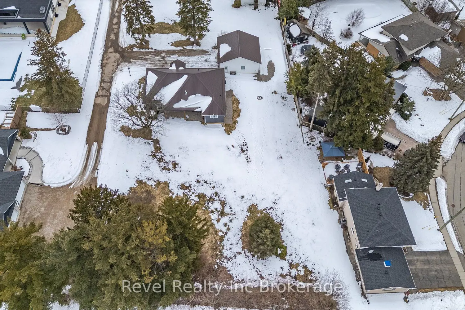 Additional image 15 of 623 Devonshire Avenue