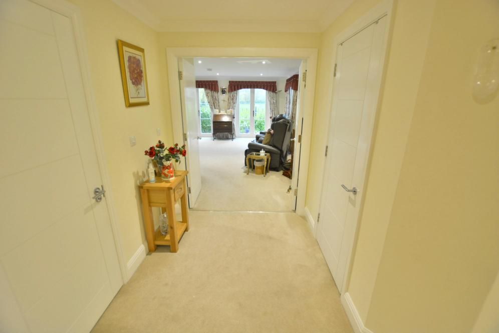 Additional image 13 of 2 bed flat for saleFleur De Lis, East Borough, Wimborne BH21