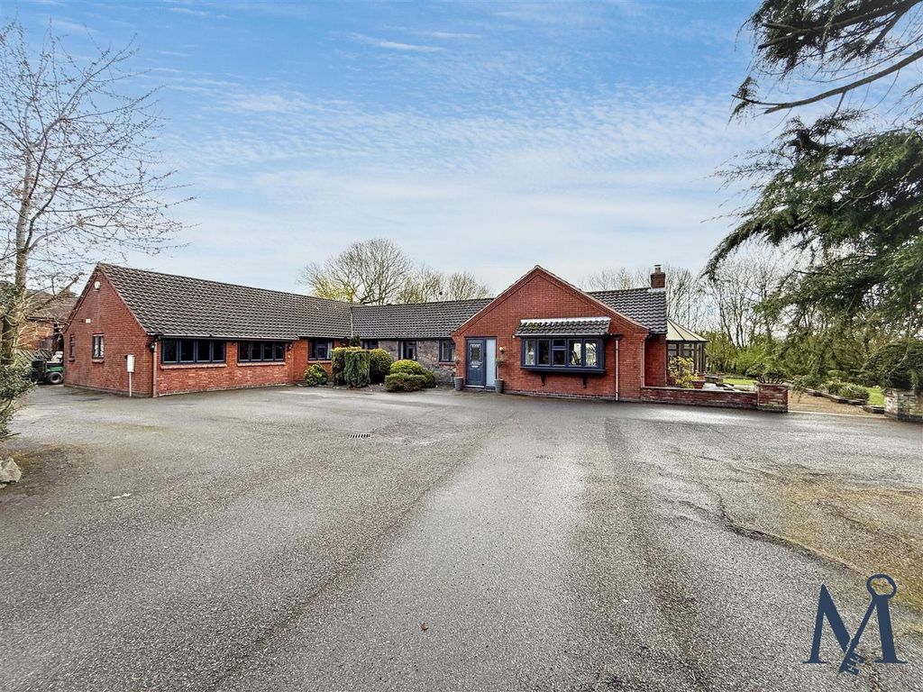 Additional image 2 of 5 bed detached bungalow for saleWorthington Lane, Newbold Coleorton, Coalville LE67