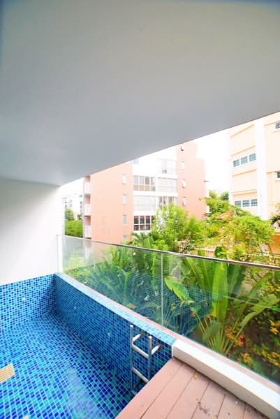 Additional image 18 of 35 Daisy Road Singapore