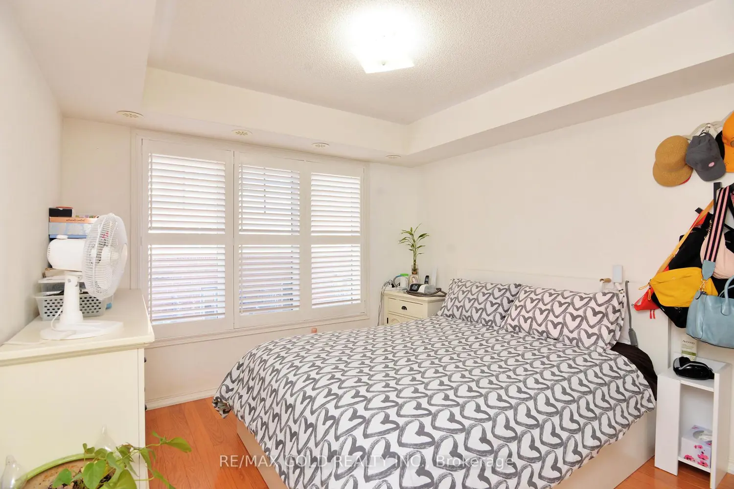 Additional image 12 of 671 Warden Avenue 26