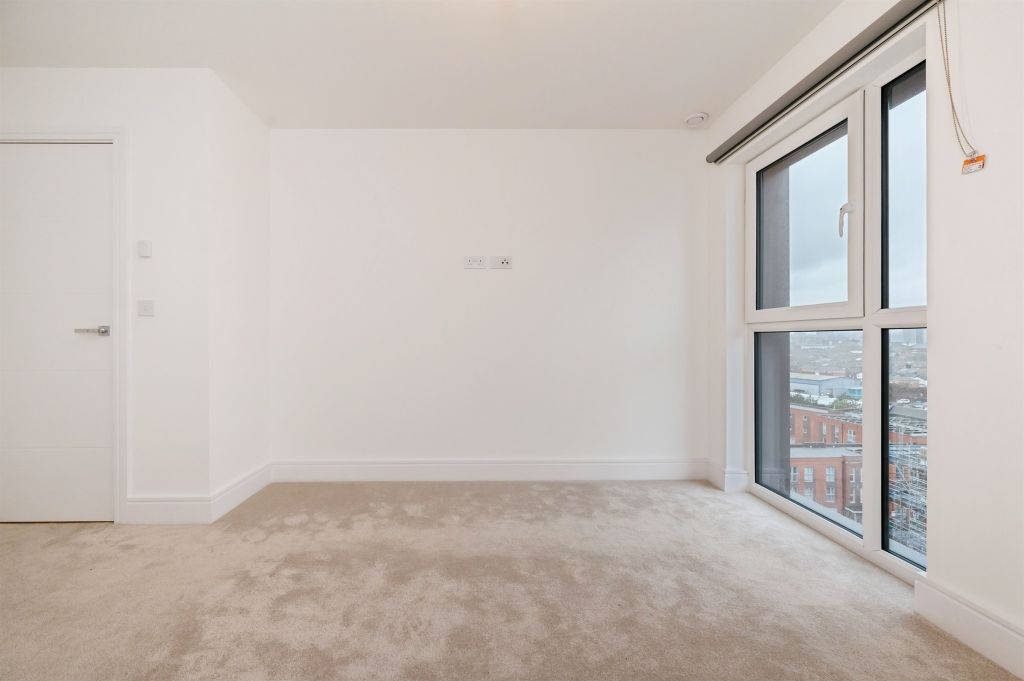 Additional image 6 of 2 bed flat for saleMeridian Way, Southampton SO14