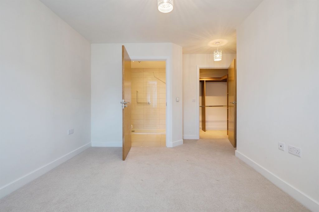 Additional image 5 of 2 bed flat for saleHampton Close, Southampton SO15