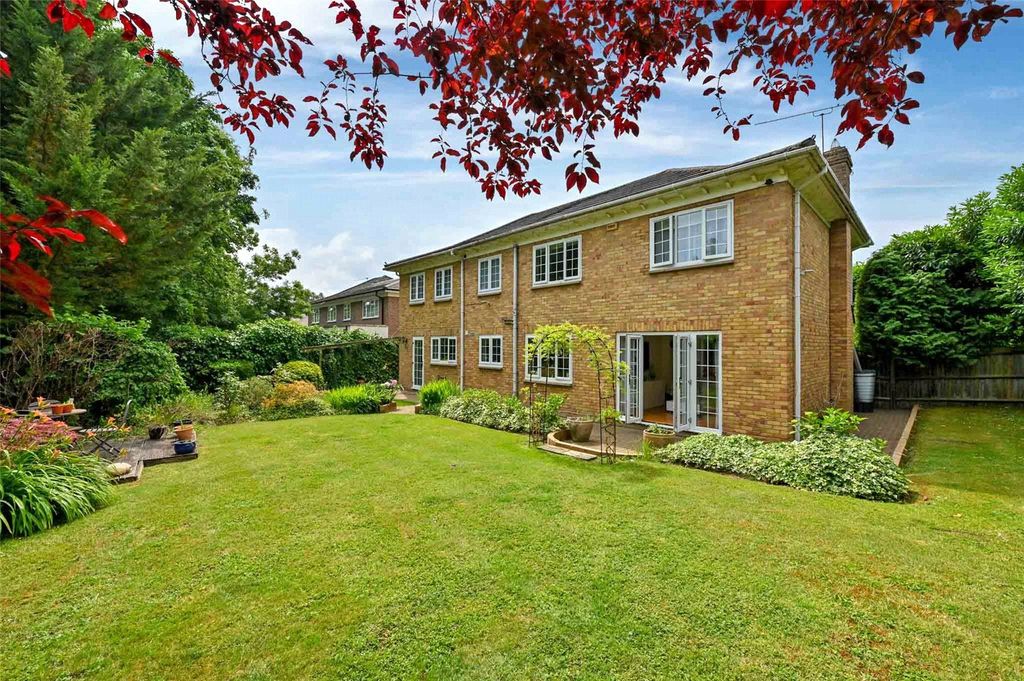 Additional image 17 of 5 bed detached house for saleIllingworth, Windsor, Berkshire SL4