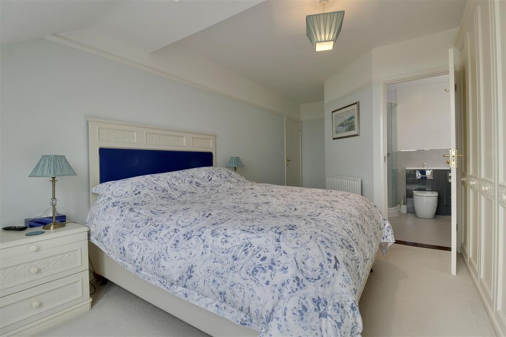 Additional image 25 of 3 bed detached house for saleBlake Road, Drayton, Portsmouth PO6