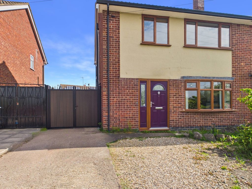 3 bed semi-detached house for sale26 Park Road Sapcote, Sapcote, Leicester LE9
