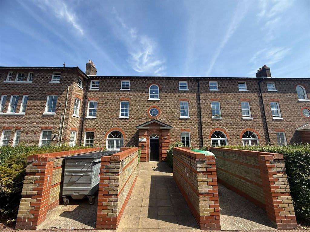 Additional image 16 of 1 bed flat for saleSt. Marys Road, Portsmouth PO3