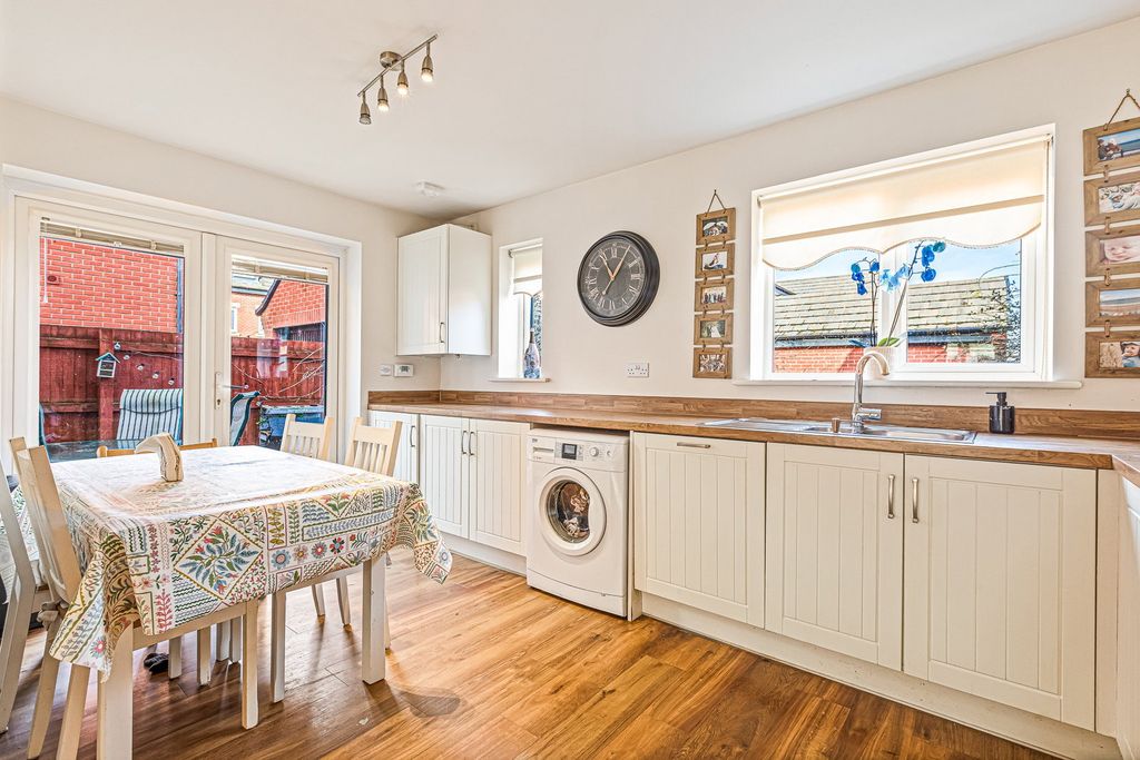 Additional image 7 of 4 bed detached house for saleHawthorn Grove, Sapcote, Leicester LE9