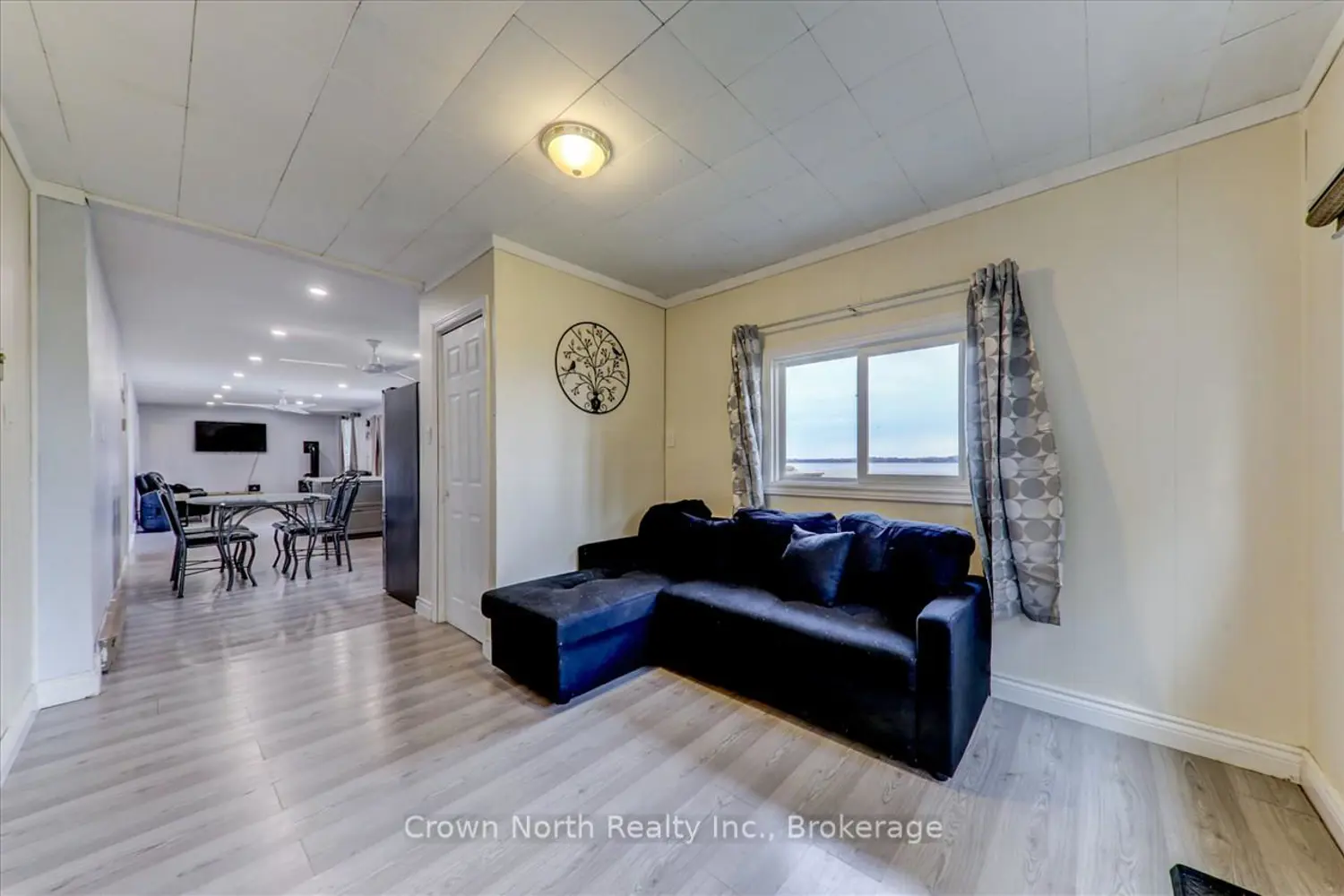 Additional image 8 of 28 Osprey Road