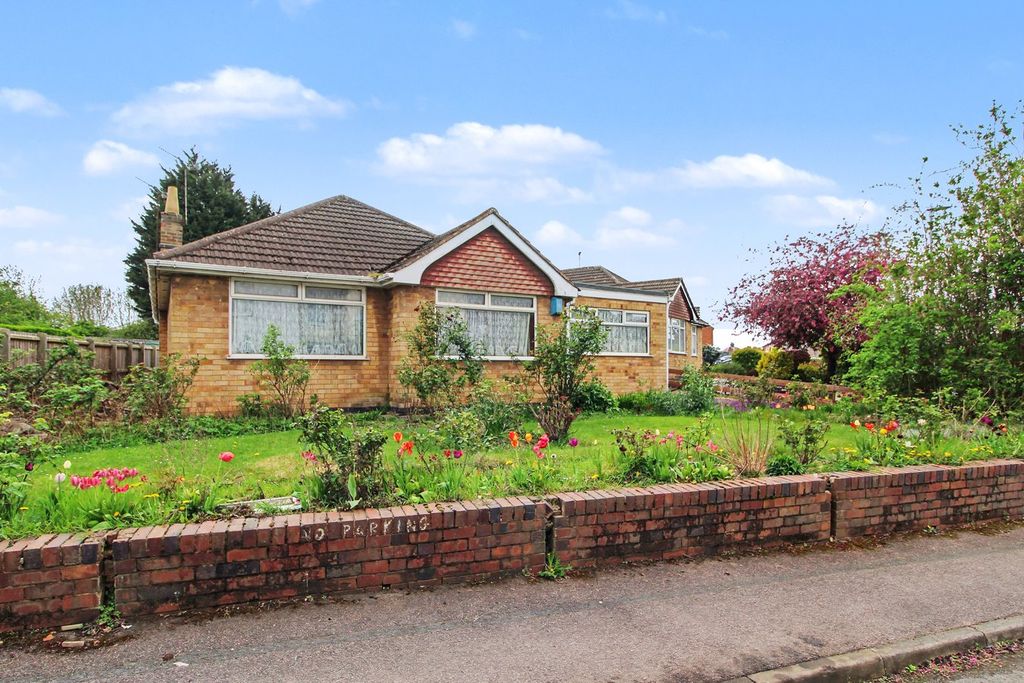 3 bed detached bungalow for salePrincess Street, Narborough, Leicester LE19