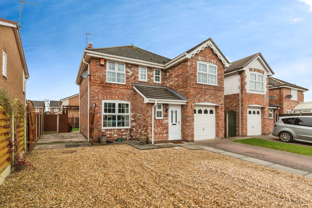 Additional image 3 of 4 bed detached house for saleBeechfields, Winsford CW7